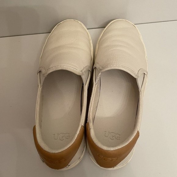 UGG Women's Cahlvan Ivory White Leather Flats Shoes Size 7 - Picture 3 of 6